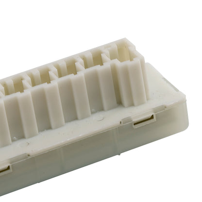 Dodge Ram 1500 2500 3500 Chrysler 300 200 Fuse Connector 68140647AA 68239562AA