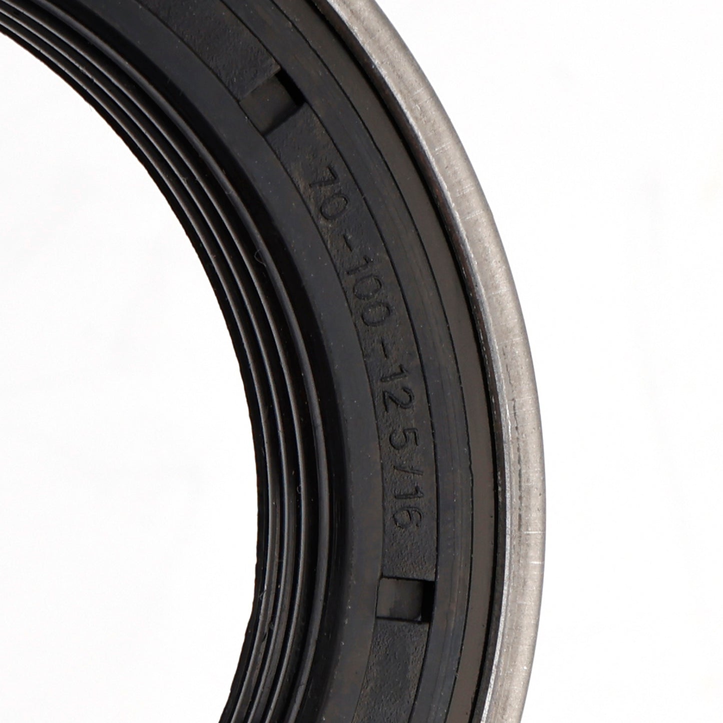 2018-2022 Cummins 4890832 Upgrade New Front Crankshaft Oil Seal