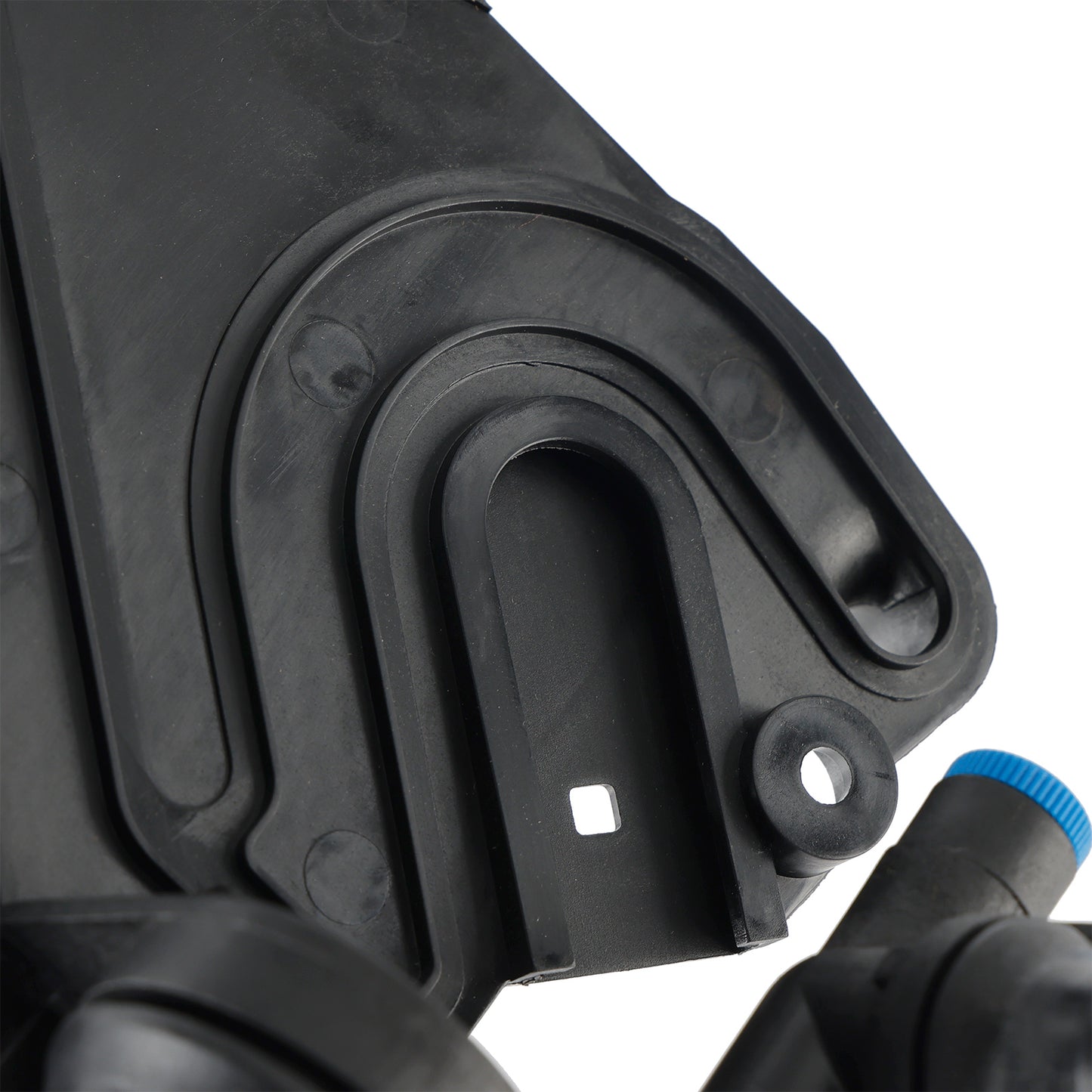 1999 BMW 323i E46 L6 2.5L Petrol Manual Transmission 17111436250 Radiator Expansion Tank Mounting Plate