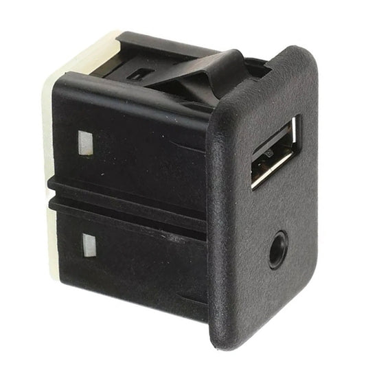2014-2015 SS 25832462 Center Console Aux USB Port