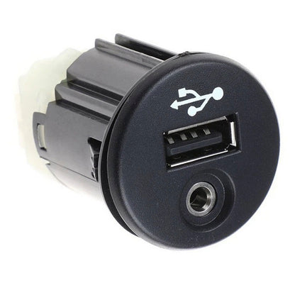 2013-2015 Nissan NV3500 28023-BH00A Juke Auxiliary AUX USB Jack Port