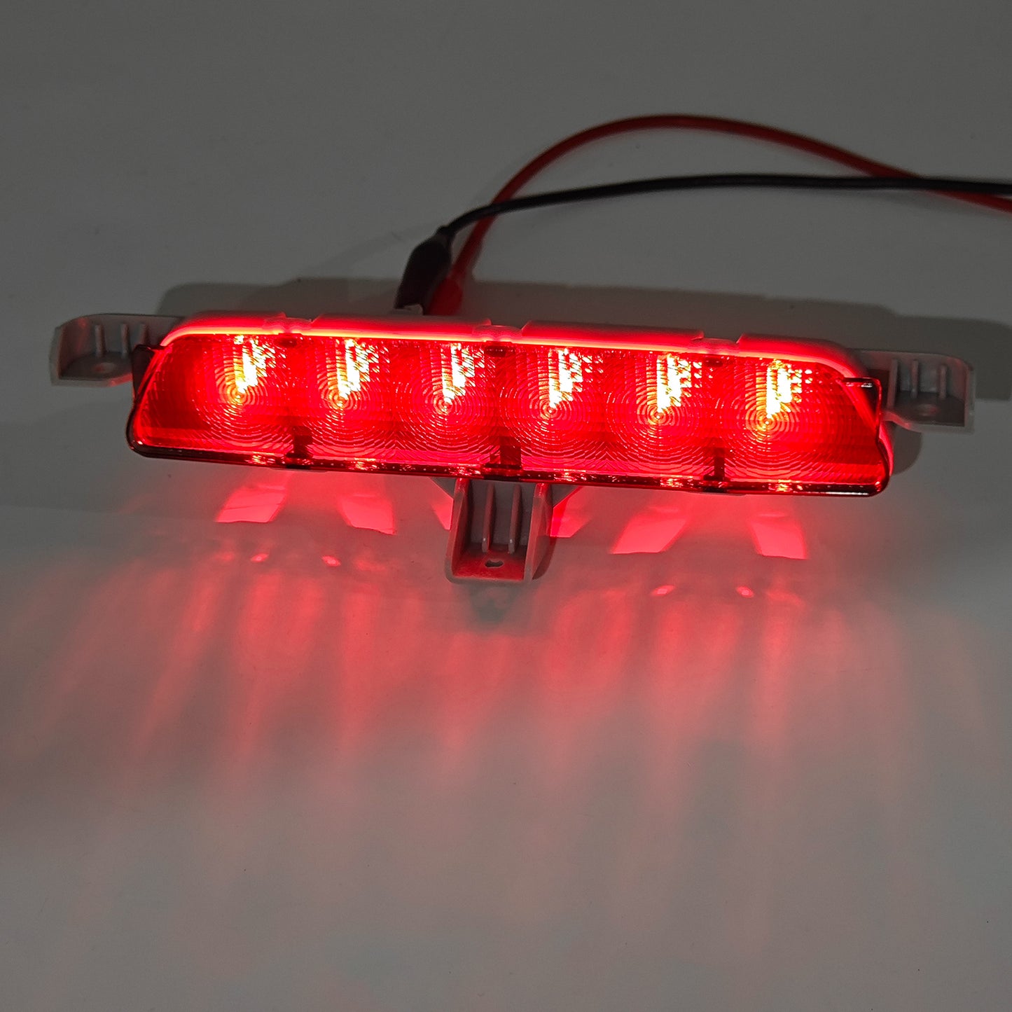 2008-2012 Chevrolet Malibu Black 15271122 Rear High Mount Third Brake Light Lamp