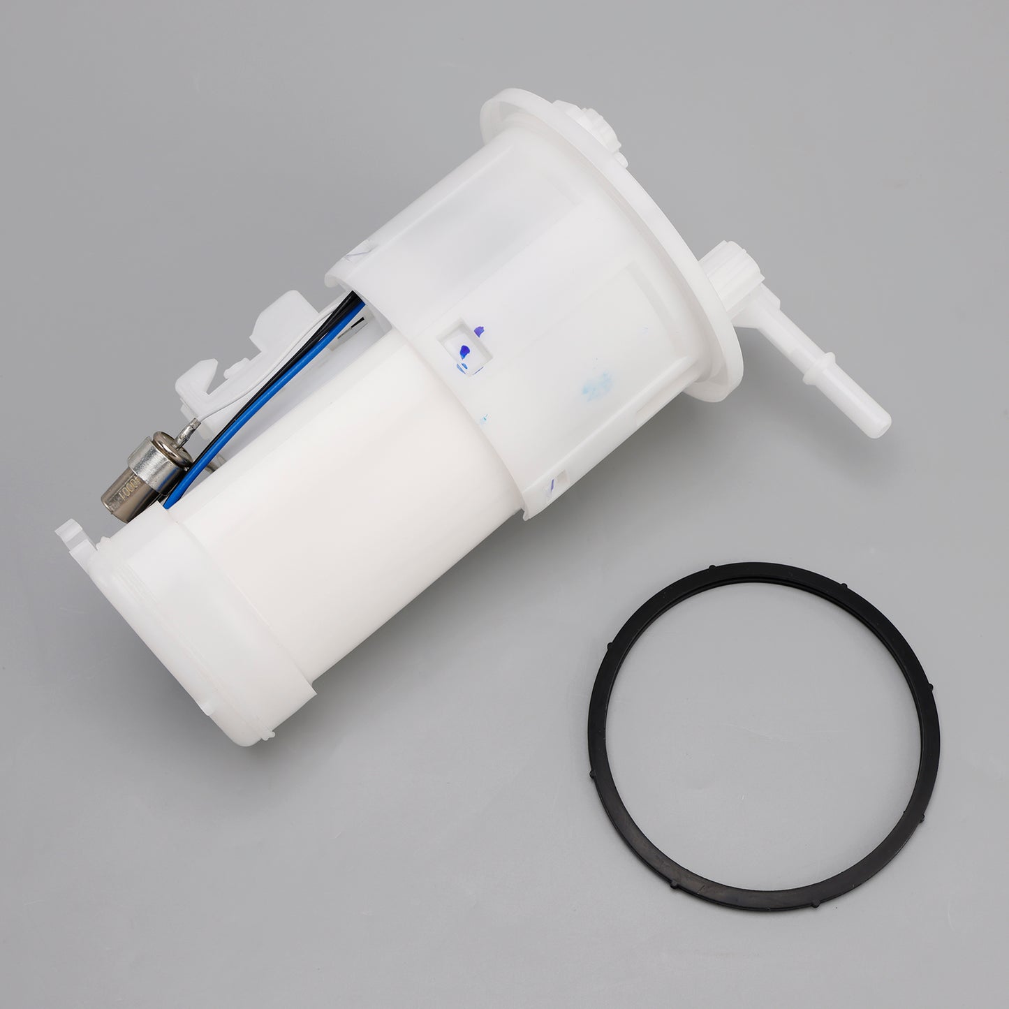 2006-2012 Daytona 675 Street Triple 675R T2401977 Fuel Pump Assy Replacement