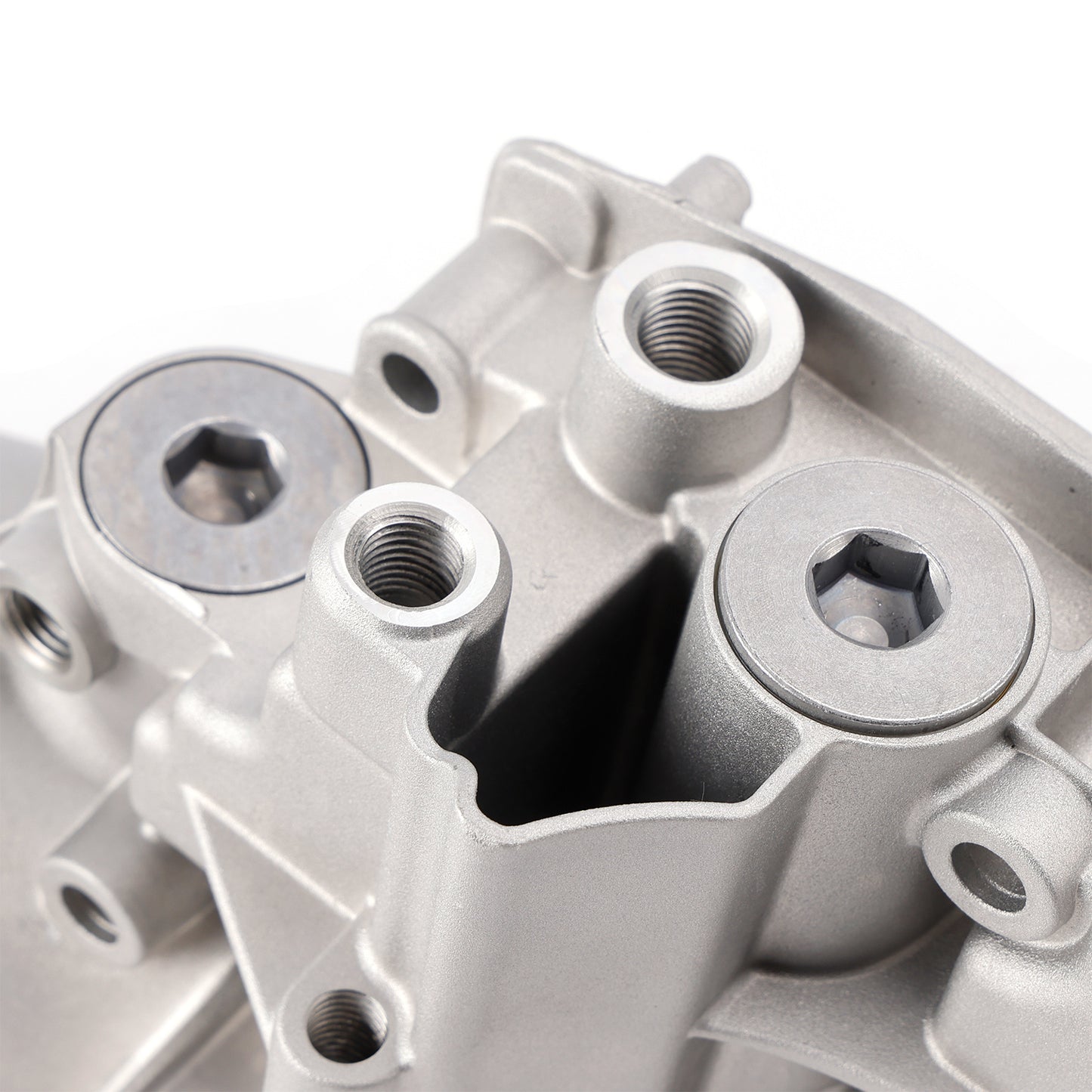 BMW E85 E46 E39 320i 330i X5 525i 528i 530i X3 11421713838 Engine Oil Cooler  Filter Housing