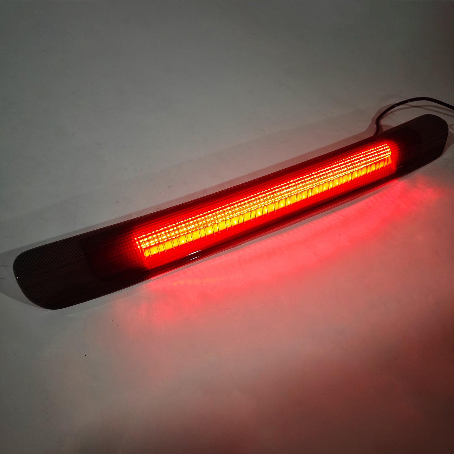 1998-2007 Toyota Land Cruiser LX470 Black 81570-60061 LED 3RD Tail Light Brake Lamp Mount