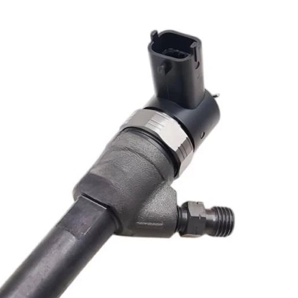 1Pcs Fuel Injector For Renault Trafic II For Opel Vivaro 2.0L 0445110338