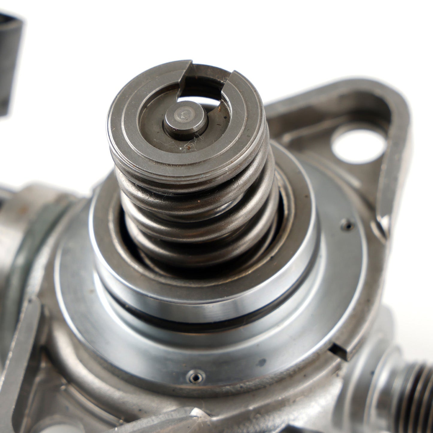 2017-2018 Nissan Pathfinder 3.5L V6 CVT AWD SV High  #166306KA0A Pressure Fuel Pump 16630-6KA3B