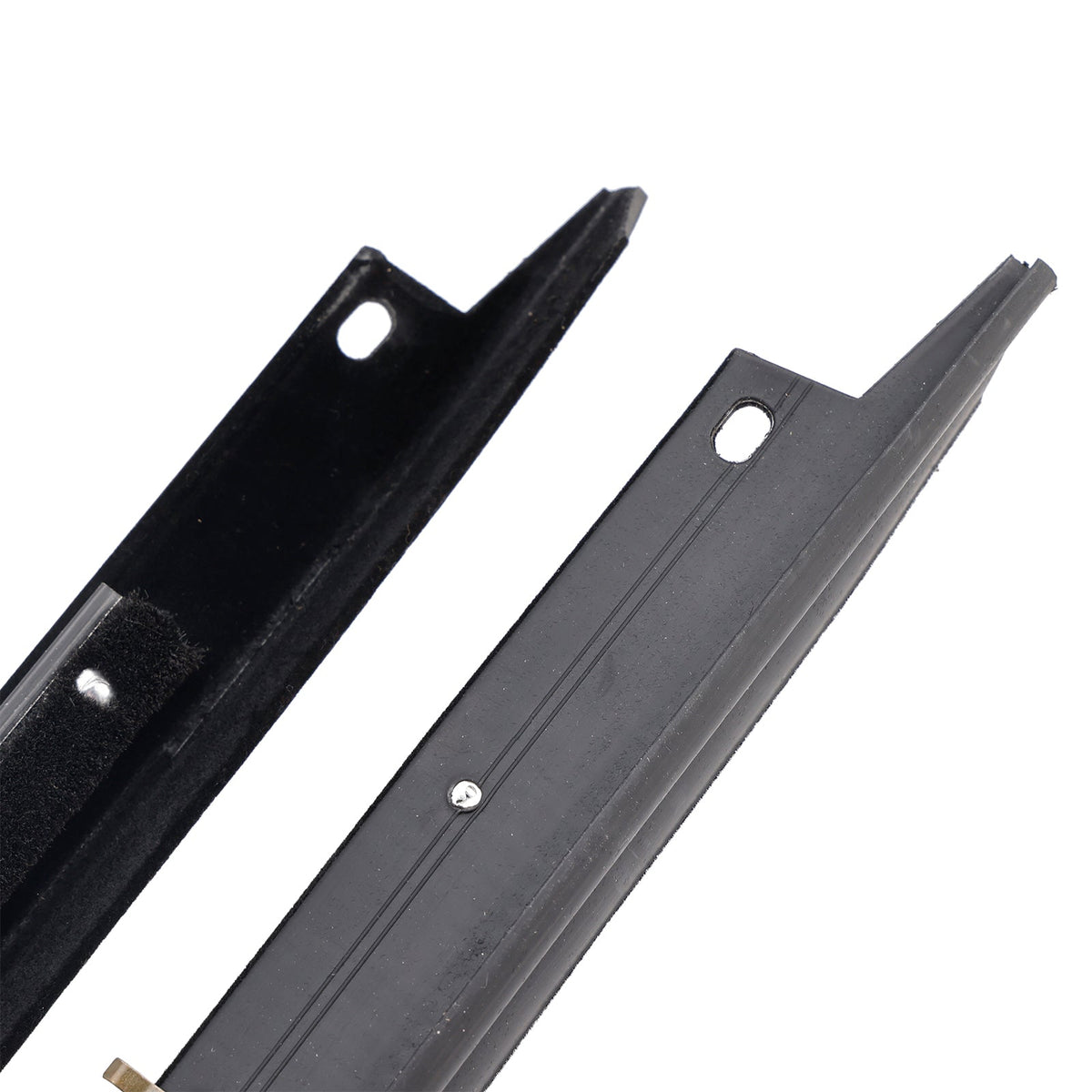 1984-1996 Chevrolet C4 Corvette Driver + Passenger Sides Door Panel Outer Window Seals MID-845680