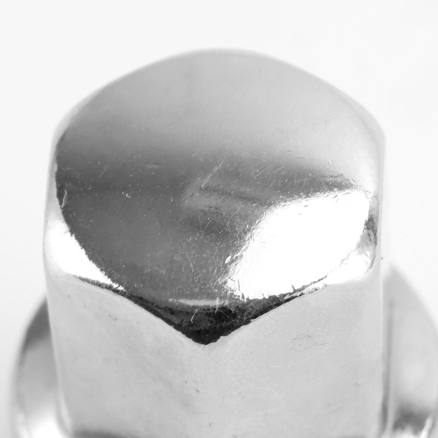 2018-2019 Jeep Wrangler JL 5PCS Lug Nuts 14x1.5 06509422AA 6509422AA