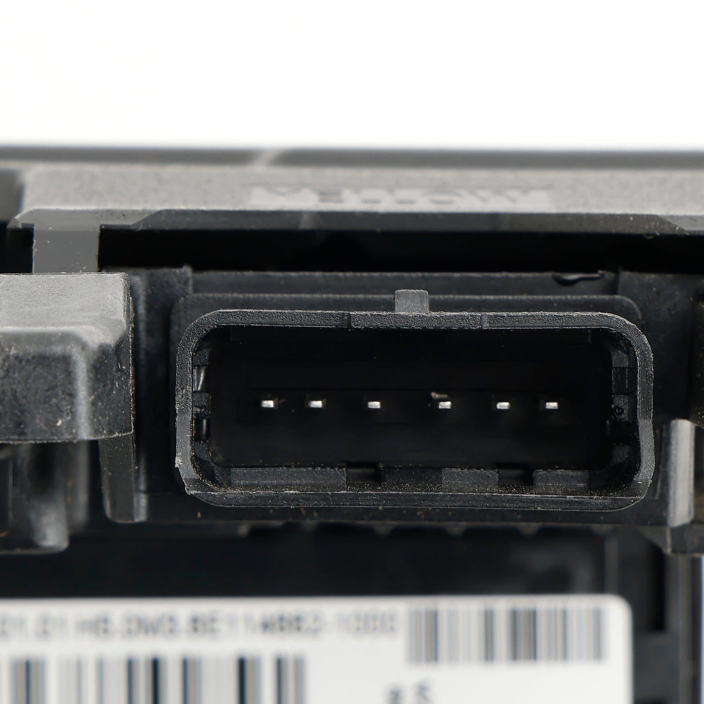 Citroen C4L DS5 1.6 &1.8 Peugeot 508 Fuse Box Battery Module 9665878080 9811475080 Generic