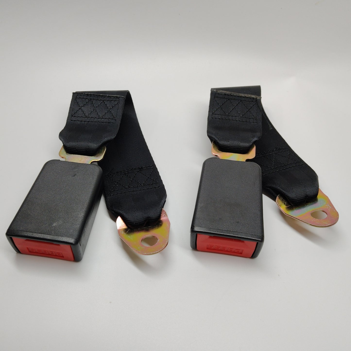 2 Sets 2 Point Retractable Adjustable Auto Car Safety Seat Belt Buckle Universal