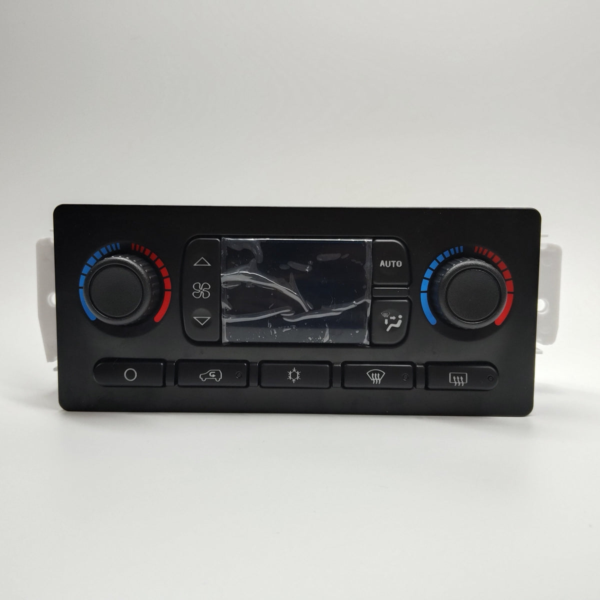 2002-2004 Oldsmobile Bravada A/C Climate Control Module Panel 599-211XD