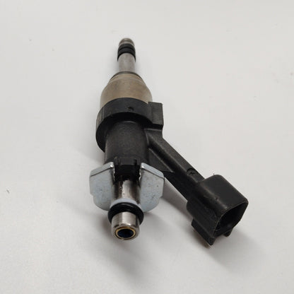 8PCS Fuel Injectors 12668390 Fit 2014-2017 Chevrolet Silverado 1500 4.3L V6 12623116 12628422 12656005 12672368 12668649